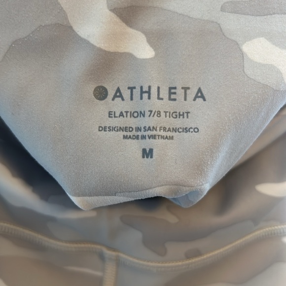 Athleta Elation 7/8 Leggings Tights Light Camo Pint Medium - Picture 15 of 16